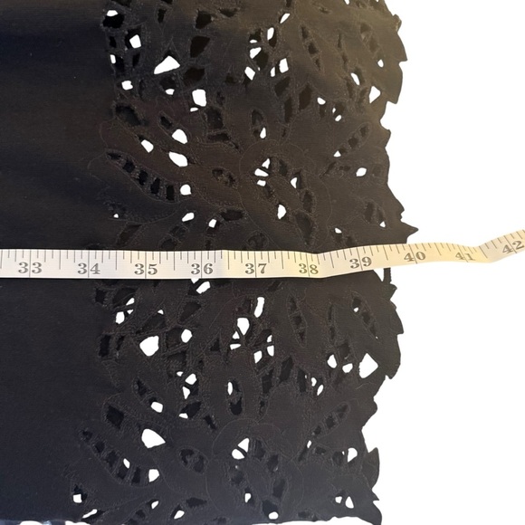 BCBG Maxazria Black Midi Dress Lace Hem Large Office Career Minimalist Neutral - Picture 9 of 12